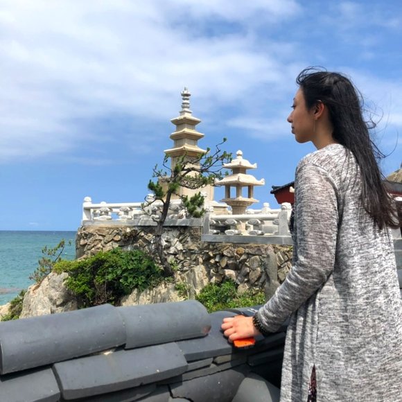 Meet your Posher, Linna - Picture 1 of 1